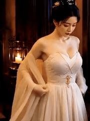 性感的美艳妈妈